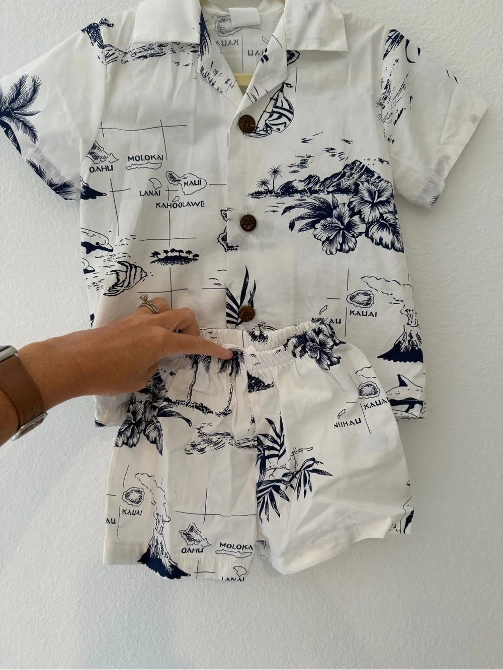 Palmwave Hawaii lightweight white